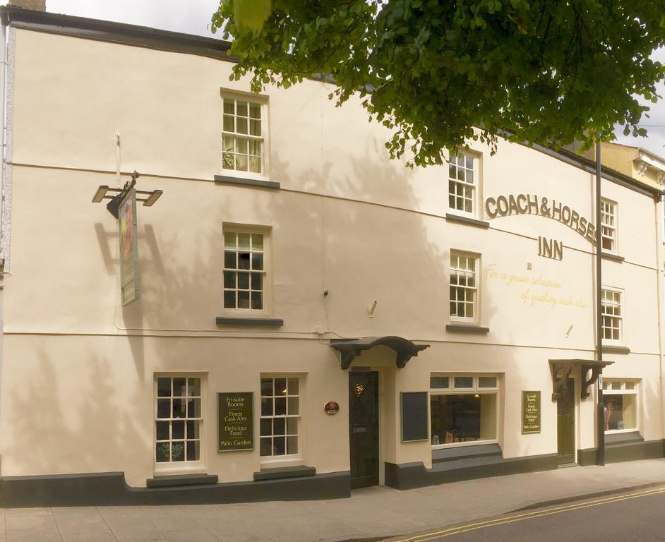 The Coach And Horses Inn Chepstow Exterior foto